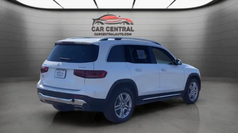 More photos of 2023 Mercedes-Benz GLB 250 at Car Central Milford, CT