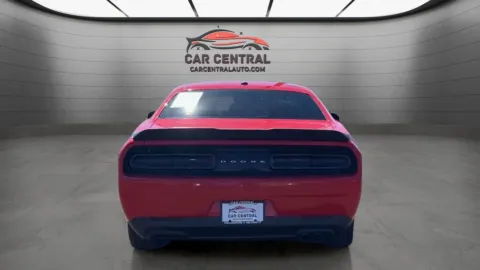 More photos of 2019 Dodge Challenger R/T at Car Central Milford, CT
