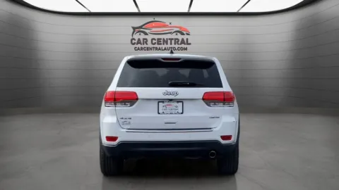 More photos of 2015 Jeep Grand Cherokee Limited at Car Central Milford, CT