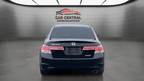 More photos of 2011 Honda Accord SE at Car Central Milford, CT