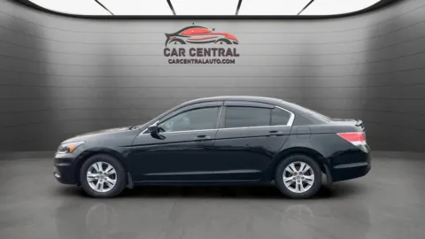 Photos of 2011 Honda Accord SE for sale in Milford, CT at Car Central Milford