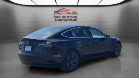 More photos of 2020 Tesla Model 3 Long Range at Car Central Milford, CT