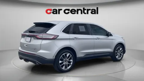 More photos of 2016 Ford Edge Titanium at Car Central Milford, CT