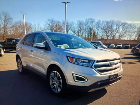 More photos of 2016 Ford Edge Titanium at Car Central Milford, CT