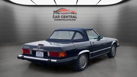 Unknown 1988 Mercedes-Benz 500-Class 560 SL for sale in Milford, CT