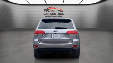 More photos of 2017 Jeep Grand Cherokee Limited at Car Central Milford, CT