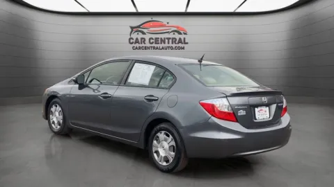 More photos of 2012 Honda Civic Hybrid at Car Central Milford, CT