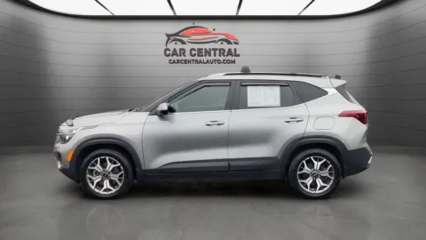 Another view of 2022 Kia Seltos EX for sale in Milford, CT at Car Central Milford