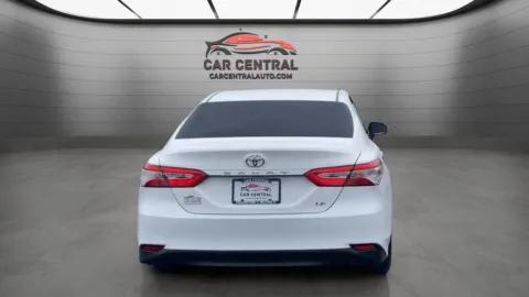 More photos of 2018 Toyota Camry LE at Car Central Milford, CT