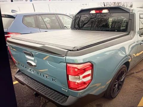 More photos of 2022 Ford Maverick XL at Car Central Milford, CT