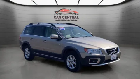 Another view of 2013 Volvo XC70 3.2 Premier for sale in Milford, CT at Car Central Milford