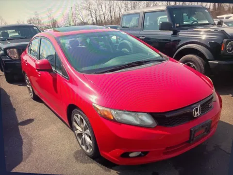 More photos of 2012 Honda Civic Si at Car Central Milford, CT