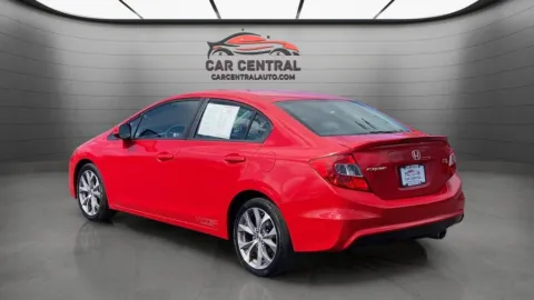 More photos of 2012 Honda Civic Si at Car Central Milford, CT