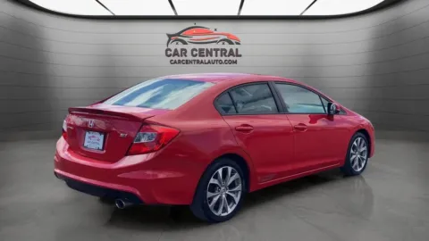 More photos of 2012 Honda Civic Si at Car Central Milford, CT