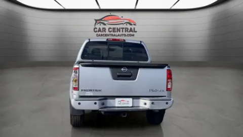 More photos of 2017 Nissan Frontier PRO-4X at Car Central Milford, CT