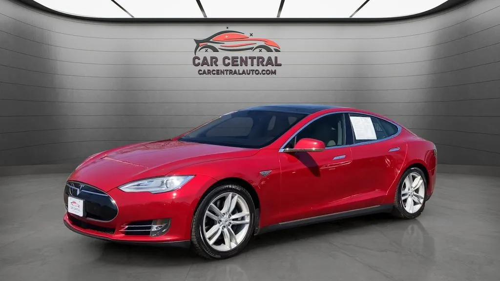 2015 Tesla Model S 85D