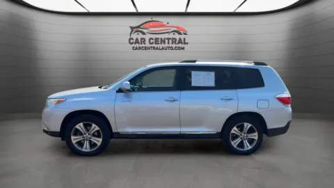 Photos of 2011 Toyota Highlander Limited for sale in Milford, CT at Car Central Milford