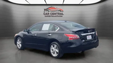 Another view of 2015 Nissan Altima 2.5 SL for sale in Milford, CT at Car Central Milford