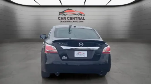 More photos of 2015 Nissan Altima 2.5 SL at Car Central Milford, CT