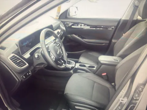 More photos of 2024 Kia Seltos S at Car Central Milford, CT