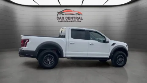 More photos of 2020 Ford F-150 Raptor at Car Central Milford, CT