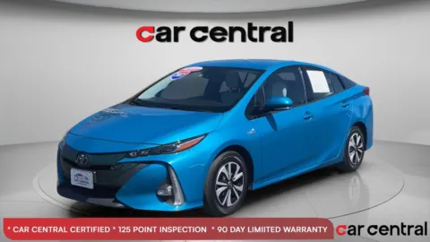 Blue 2017 Toyota Prius Prime Advanced for sale in Milford, CT