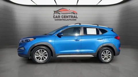 Photos of 2018 Hyundai Tucson SEL Plus for sale in Milford, CT at Car Central Milford