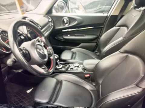 More photos of 2019 MINI Cooper S Clubman Cooper S ALL4 at Car Central Milford, CT