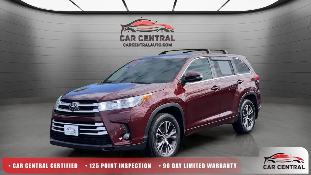Red 2018 Toyota Highlander LE Plus for sale in Milford, CT