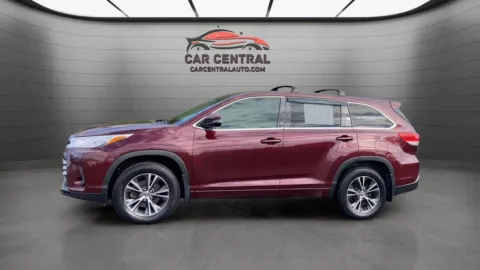 Photos of 2018 Toyota Highlander LE Plus for sale in Milford, CT at Car Central Milford