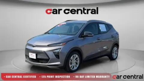 Gray 2023 Chevrolet Bolt EUV LT for sale in Milford, CT