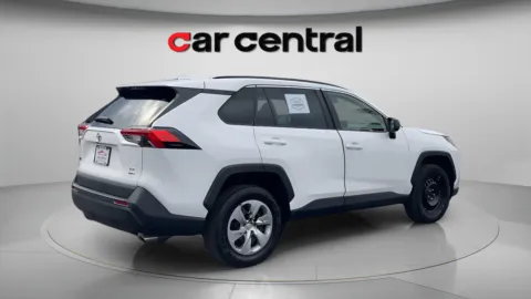 More photos of 2021 Toyota RAV4 LE at Car Central Milford, CT