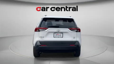 More photos of 2021 Toyota RAV4 LE at Car Central Milford, CT