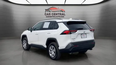 More photos of 2021 Toyota RAV4 LE at Car Central Milford, CT