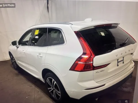 Photos of 2019 Volvo XC60 T6 Momentum for sale in Milford, CT at Car Central Milford