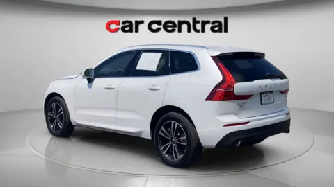 More photos of 2019 Volvo XC60 T6 Momentum at Car Central Milford, CT