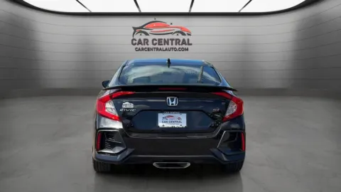More photos of 2020 Honda Civic Si at Car Central Milford, CT