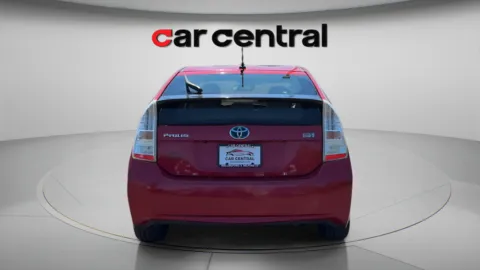 More photos of 2010 Toyota Prius V at Car Central Milford, CT