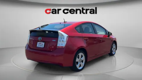 More photos of 2010 Toyota Prius V at Car Central Milford, CT