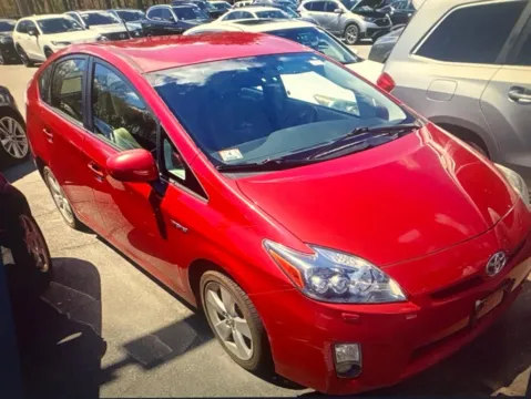 More photos of 2010 Toyota Prius V at Car Central Milford, CT