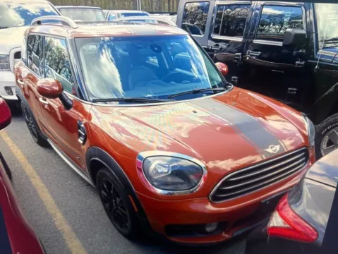 More photos of 2018 MINI Cooper Countryman ALL4 Cooper ALL4 at Car Central Milford, CT