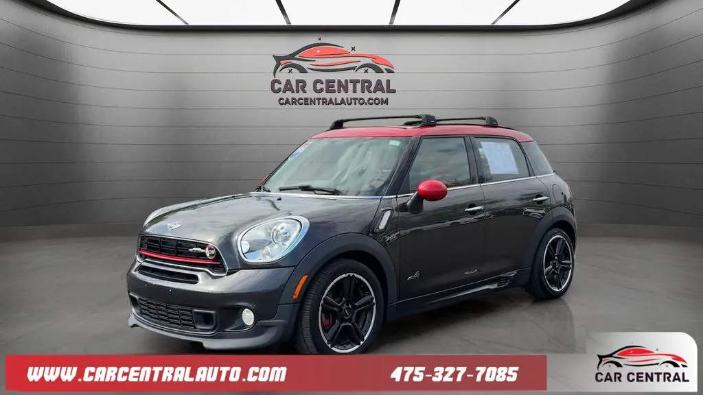 2016 MINI Countryman JCW ALL4's photo