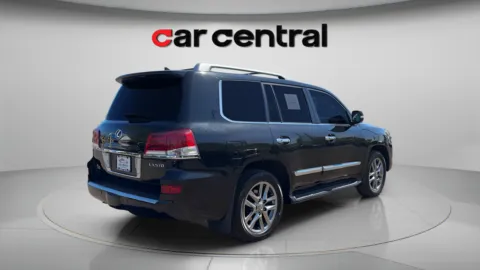 More photos of 2015 Lexus LX 570 at Car Central Milford, CT