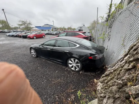 More photos of 2020 Tesla Model S at Car Central Milford, CT
