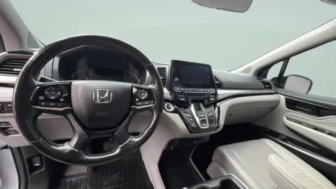 More photos of 2018 Honda Odyssey Elite at Car Central Milford, CT