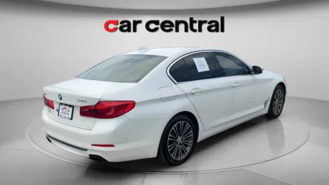 More photos of 2019 BMW 5 Series 540i xDrive at Car Central Milford, CT