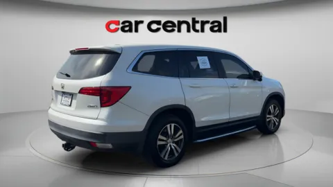 More photos of 2017 Honda Pilot EX-L at Car Central Milford, CT