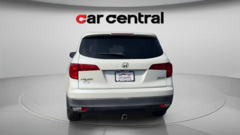 More photos of 2017 Honda Pilot EX-L at Car Central Milford, CT