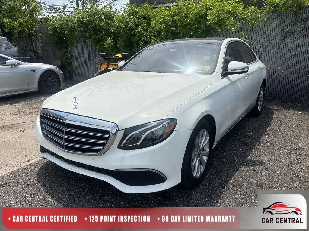 2019 Mercedes-Benz E-Class E300 4MATIC's photo
