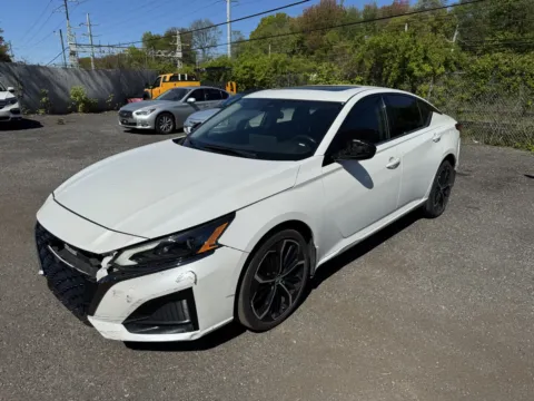 More photos of 2024 Nissan Altima 2.5 SR at Car Central Milford, CT